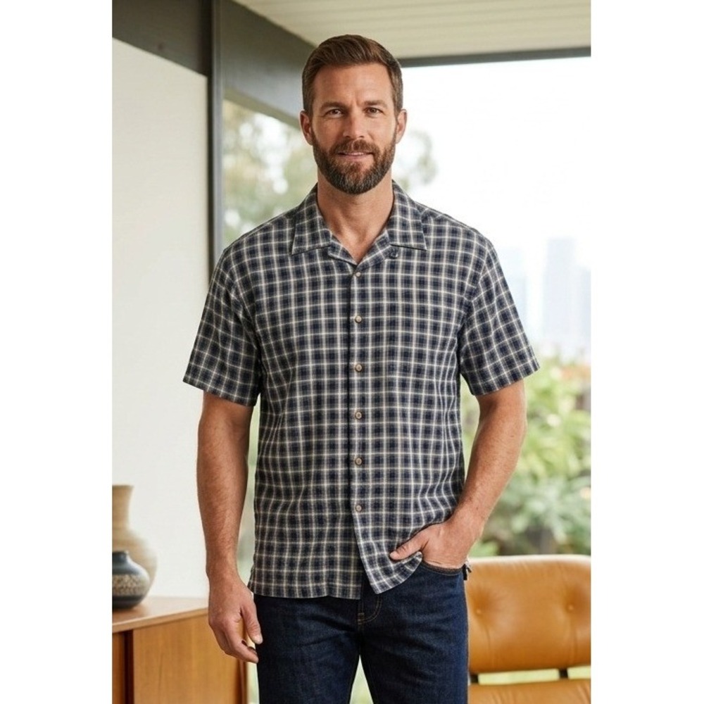 US Expedition Plaid Short Sleeve Button Down Shirt Men's XL Blue Casual Outdoor